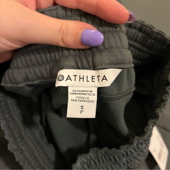 Athleta Triumph Hybrid Wide Crop - Picture 8 of 10